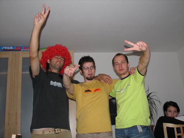 tanečníci (mokl totál nasráč)