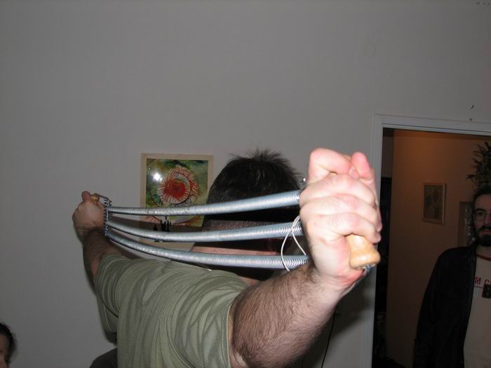 danouš napnul péro