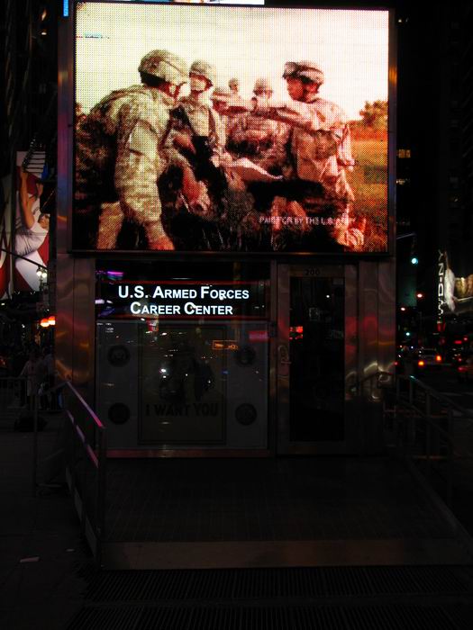 nábor do armády uprostřed times square