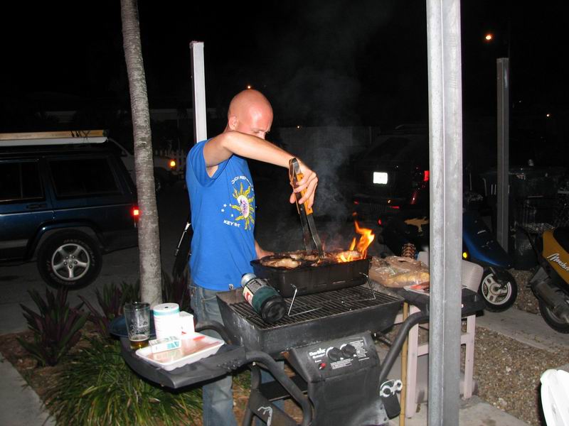 Sojka griluje chycené ryby