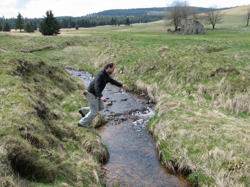 Pepi se pokouší vzlítnout