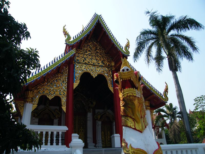 jeden z desítek chrámů v chiang mai