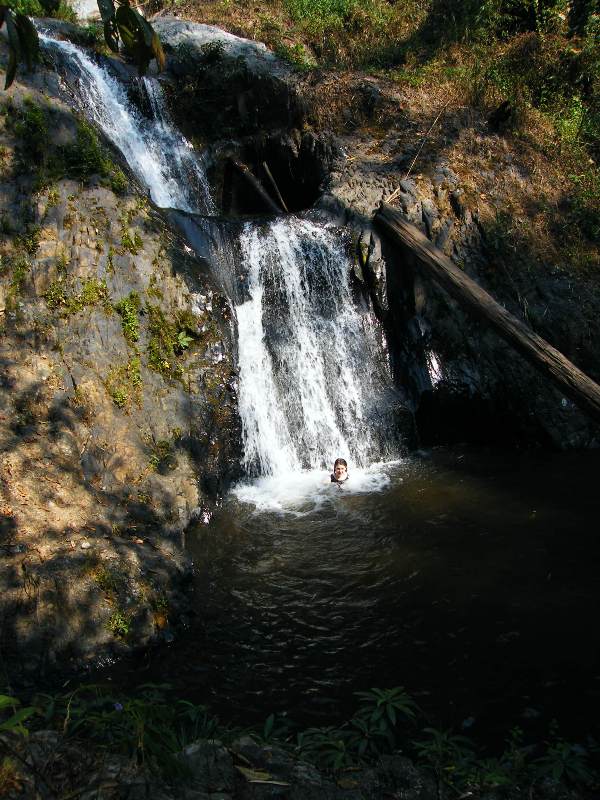 koupající se zuzička