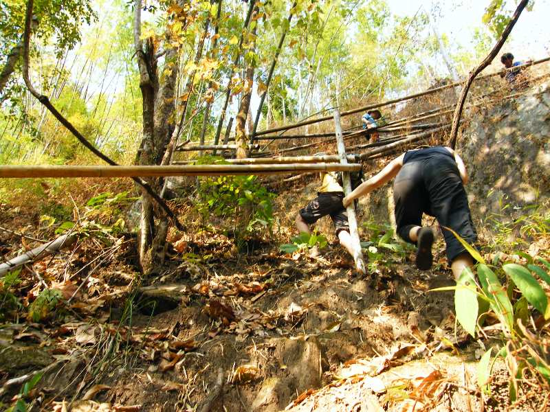 čekalo nás solidní stoupání