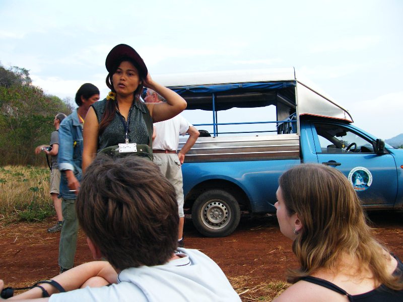 čekáme na sedmou hodinu...