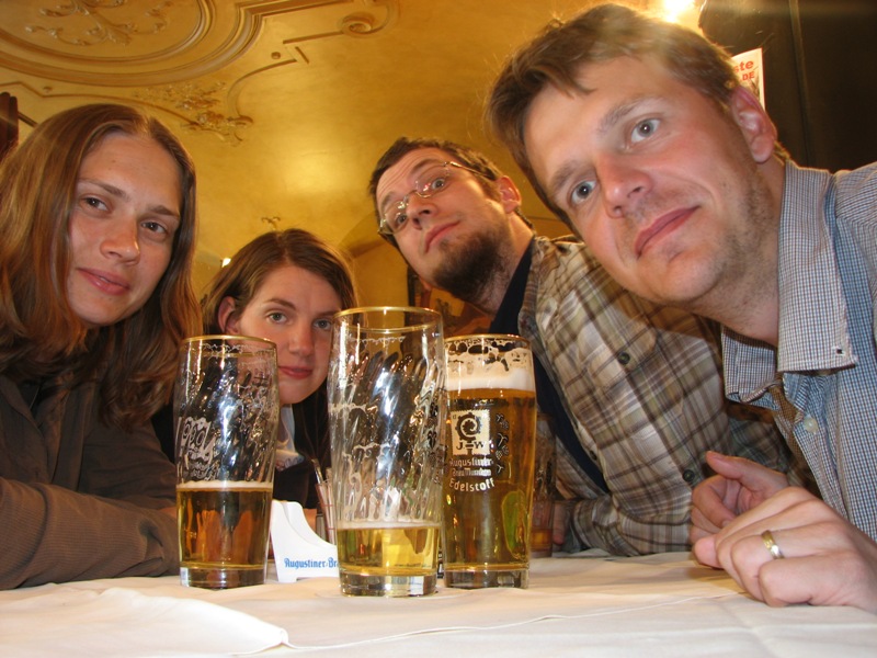 cestu jsme zapili v poctivé mnichovské bierstube