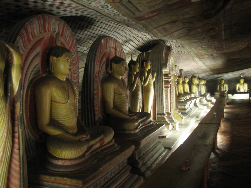 Dambulla - jeskynní chrám