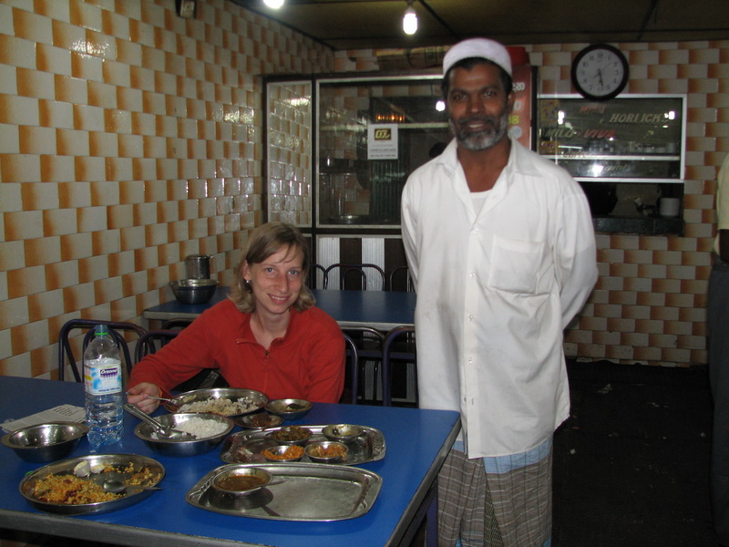 Nuwara Eliya - ivoš na véče