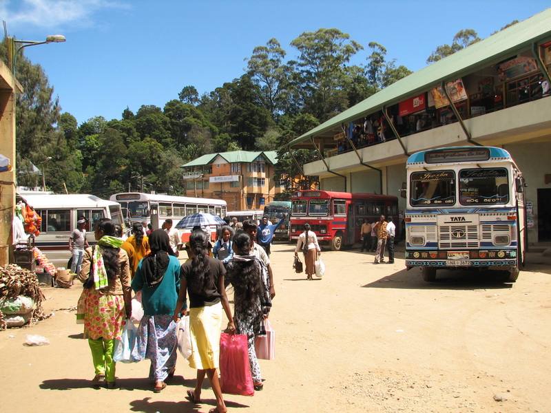 Nuwara Eliya - autobusák