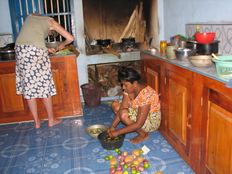 Mirissa - ivoš a Kalyanie společně vařej