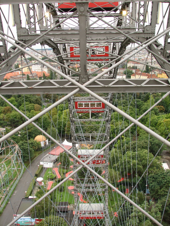 jedeme na kole kolem dokola
