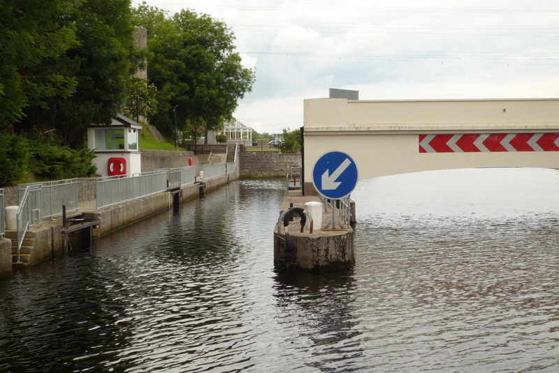 Průjezd jediným zdymadlem