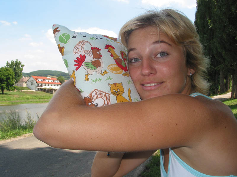 S polštářkem z trhu