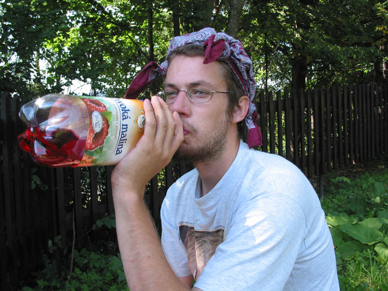 Pejsek s divokou malinou