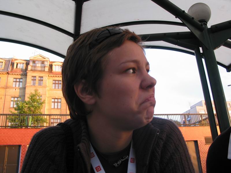 Tatra v obavách vyhlíží autobus