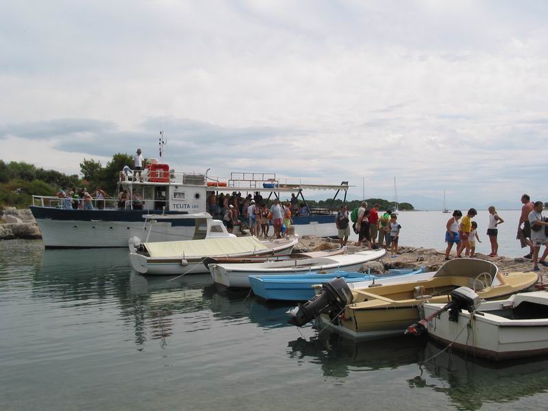 S Teutou na rybím pikniku
