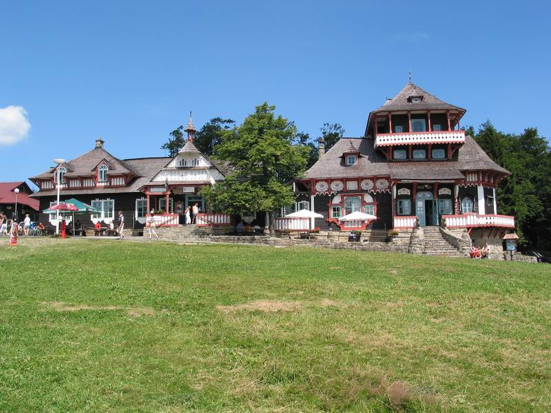 Maměnka a Libušín