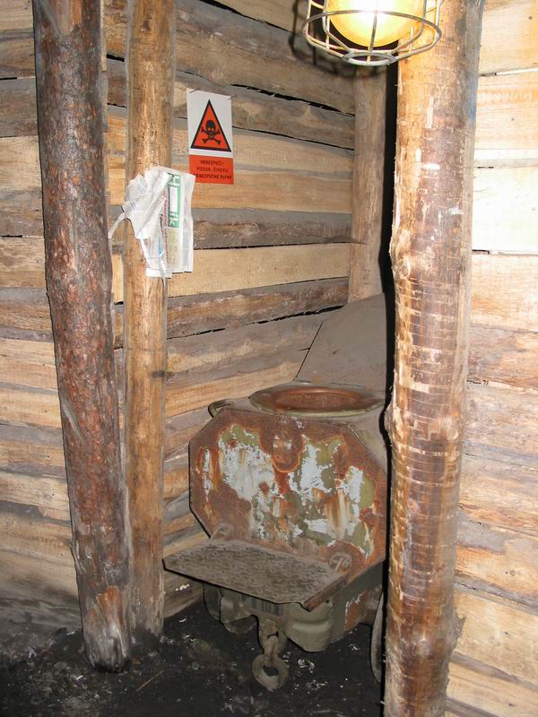 Pravej hornickej hajzl