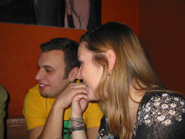 houba vycucává mártymu špínu ze zánehtí