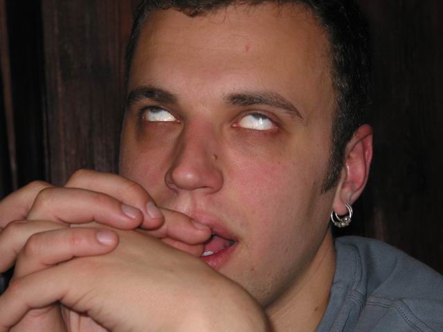 Márty skoro bez očí