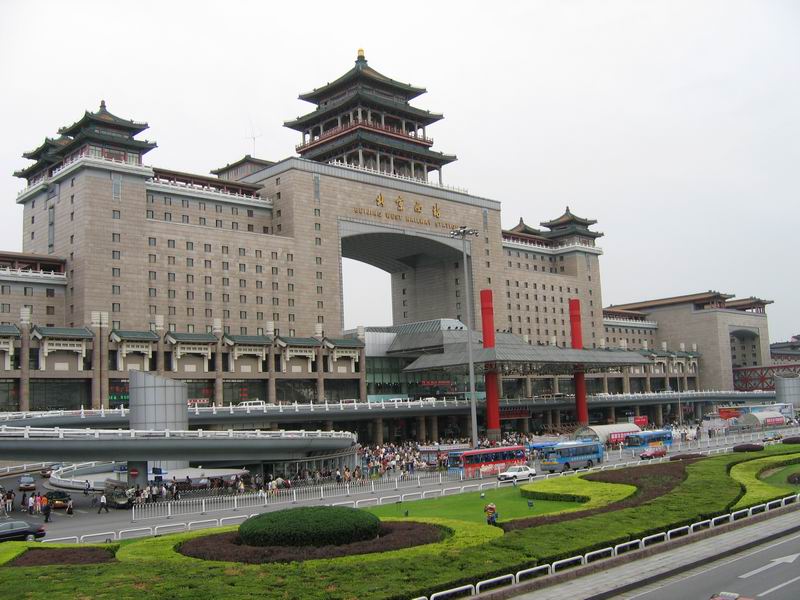Nádraží Peking západ - odjezd do Xianu