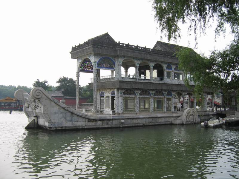 Letní palác - mramorová loď