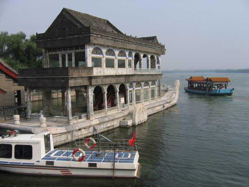 Letní palác - mramorová loď