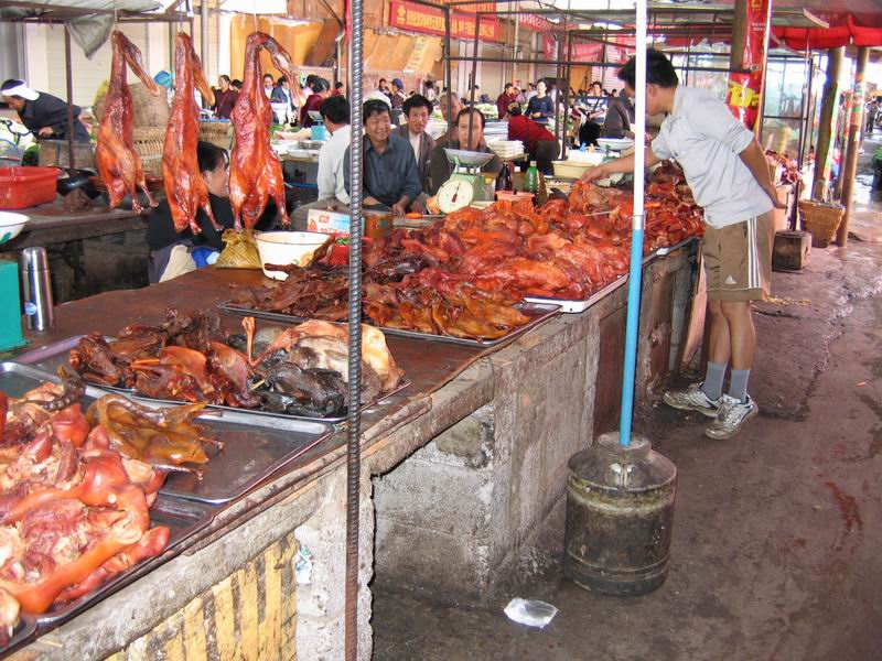 Lijiang - trh - ptáčci