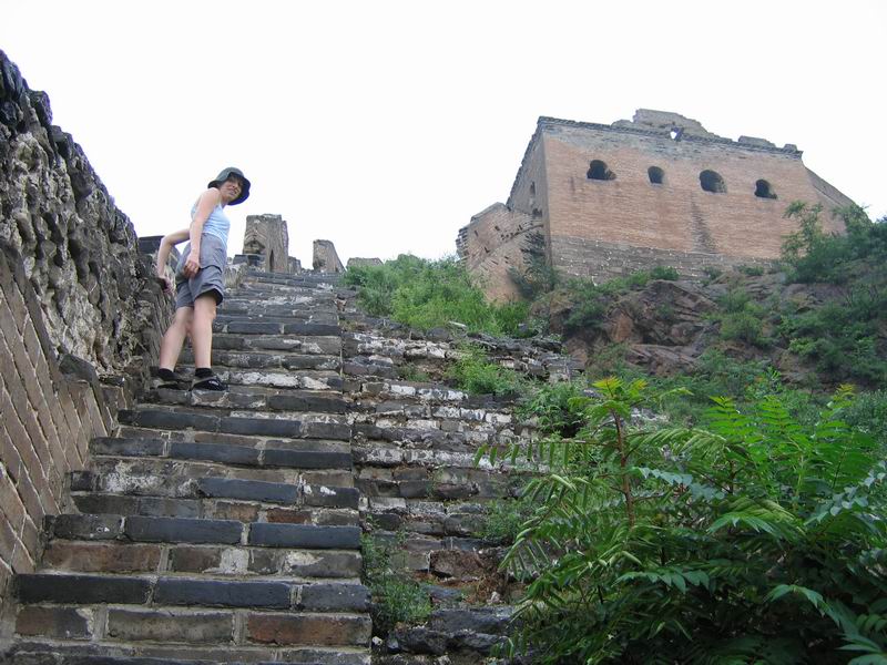 Velká čínská zeď - žádná sranda tyhle schody