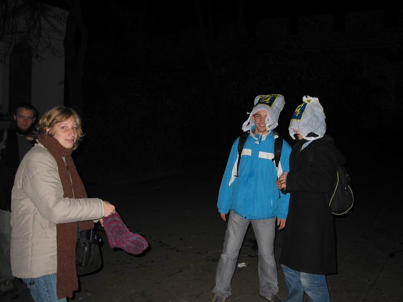 2 pytlíci a ivoš bez čepice